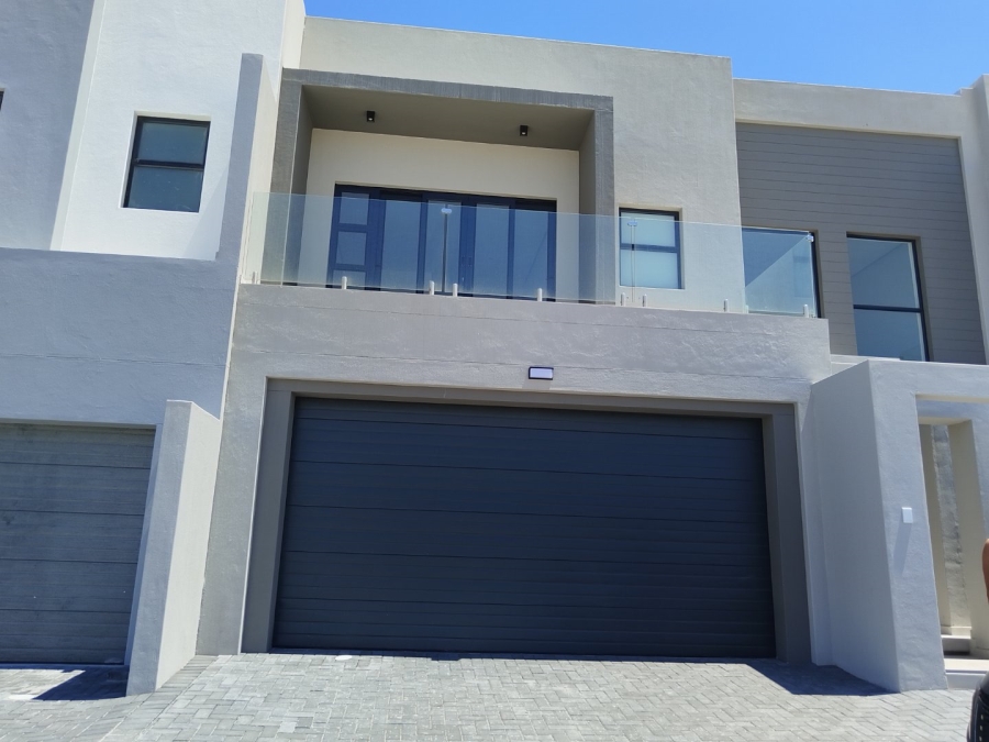 4 Bedroom Property for Sale in Sandown Western Cape